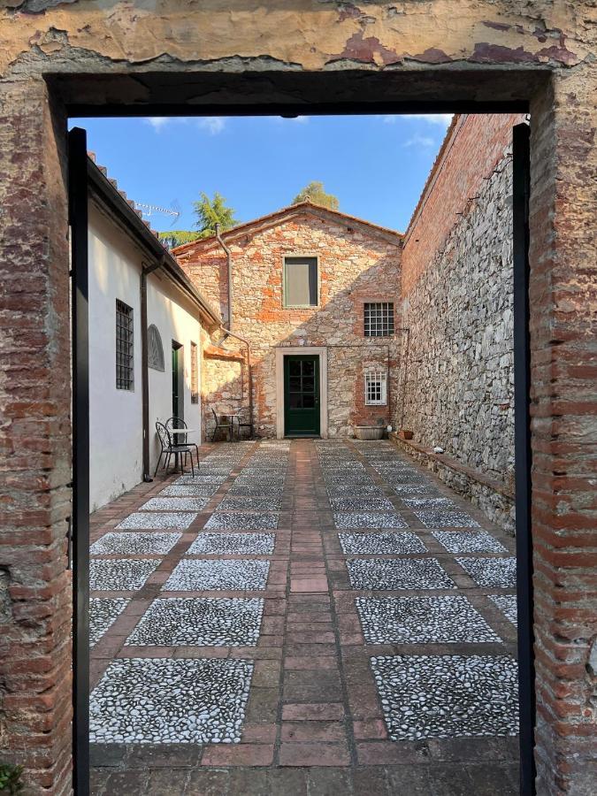 Borgo Al Canto Degli Alberi Lucca Exterior photo