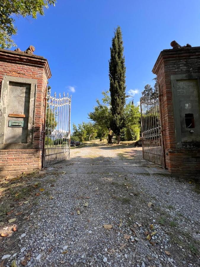 Borgo Al Canto Degli Alberi Lucca Exterior photo